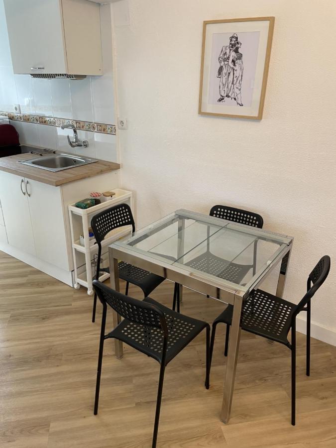 Fedriani Bright And Cosy Apartment Севілья Екстер'єр фото